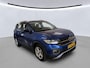 Volkswagen T-Cross 1.0 TSI Style Executive Multimedia Parkeersensoren / Navigatie / 17"LM velgen / Clima / Led verlichting