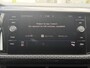 Volkswagen T-Cross 1.0 TSI Style Executive Multimedia Parkeersensoren / Navigatie / 17"LM velgen / Clima / Led verlichting