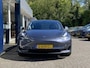 Tesla Model 3 Long Range AWD 75 kWh / NL-Auto / 81.000 Km / 351 PK / 1e-Eigenaar / Keyless / Vol-Leder / Pano-Dak / Auto-Pilot / Adaptieve Cruise-Control / Navi / Camera / Stoelverwarming / ELKTR-Pakket / Afneembare Trekhaak / PDC / 19'' LMV / ENZ.