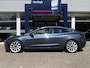 Tesla Model 3 Long Range AWD 75 kWh / NL-Auto / 81.000 Km / 351 PK / 1e-Eigenaar / Keyless / Vol-Leder / Pano-Dak / Auto-Pilot / Adaptieve Cruise-Control / Navi / Camera / Stoelverwarming / ELKTR-Pakket / Afneembare Trekhaak / PDC / 19'' LMV / ENZ.