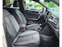 Volkswagen T-Roc 1.5 TSI 150pk 7-DSG R-Line Edition - Carplay - Camera - IQ Light - Virtual Cockpit - Stoel/Stuur verw.