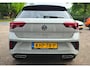 Volkswagen T-Roc 1.5 TSI 150pk 7-DSG R-Line Edition - Carplay - Camera - IQ Light - Virtual Cockpit - Stoel/Stuur verw.