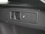 Volkswagen Golf Variant 1.5 eTSI R-Line Edition Automaat - IQ light - Navigatie - Achterklep elektrisch - Trekhaak - Stoelverwarming - ACC - Camera