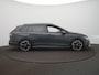 Volkswagen Golf Variant 1.5 eTSI R-Line Edition Automaat - IQ light - Navigatie - Achterklep elektrisch - Trekhaak - Stoelverwarming - ACC - Camera