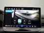 Volkswagen Golf Variant 1.5 eTSI R-Line Edition Automaat - IQ light - Navigatie - Achterklep elektrisch - Trekhaak - Stoelverwarming - ACC - Camera
