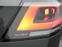 Volkswagen Golf Variant 1.5 eTSI R-Line Edition Automaat - IQ light - Navigatie - Achterklep elektrisch - Trekhaak - Stoelverwarming - ACC - Camera