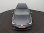Volkswagen Golf Variant 1.5 eTSI R-Line Edition Automaat - IQ light - Navigatie - Achterklep elektrisch - Trekhaak - Stoelverwarming - ACC - Camera