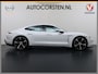 Porsche Taycan Panoramadak Sport chrono pakket Adaptieve luchtvering Bose®-Audio Apple Carplay Android Auto Navi Ecc Camera Pdc Comfortstoelen Stoelverwarming Elek.Achterklep Lmv Led Elek.Stoelen DAB Lane Change Assist ParkAssistent SOH 90% 1e Eigenaar Origineel Nederlandse Auto