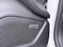 Porsche Taycan Panoramadak Sport chrono pakket Adaptieve luchtvering Bose®-Audio Apple Carplay Android Auto Navi Ecc Camera Pdc Comfortstoelen Stoelverwarming Elek.Achterklep Lmv Led Elek.Stoelen DAB Lane Change Assist ParkAssistent SOH 90% 1e Eigenaar Origineel Nederlandse Auto