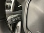 Peugeot 3008 1.2 PureTech GT Stoelverwarming | Camera | Leder/Stof | Adaptieve Cruise | Climate | Carplay | 18" Lichtmetaal | Achteruitrijcamera | Anti Blokkeer Systeem | Apple Carplay/Android Auto|telefoonintegratie premium