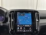 Volvo XC40 Recharge Plus [ 3-Fase-11kW ] {SOH-90%} (INCL-BTW) *HEATPUMP | ADAPTIVE-CRUISE | FULL-LED | BLINDSPOT | HEATED-SPORTSEATS | KEYLESS | DIGI-COCKPIT | CAMERA | PRIVACY-GLASS | ECC | TOWBAR | PDC | 19''ALU*