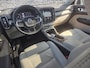 Volvo XC40 2.0 T4 Inscription | Trekhaak | Panoramadak | Elektrisch Verstelbare Voorstoelen | Harman Kardon Audio | 360 Graden Camera | Navigatie | Apple Carplay | Android Auto | Alarm | BLIS | Cruise Control Adaptief