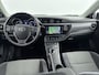 Toyota Auris Touring Sports 1.8 Hybrid Executive Go | PDC voor en achter | Navigatie | Stoelverwarming |