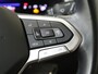 Volkswagen T-Roc 1.5 TSI Life | Parkeerassistent | Stoelverwarming | CarPlay | Elektrisch inklapbare buitenspiegels | Parkeersensoren | Adaptieve cruise control | Climate control |