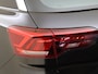 Volkswagen T-Roc 1.5 TSI Life | Parkeerassistent | Stoelverwarming | CarPlay | Elektrisch inklapbare buitenspiegels | Parkeersensoren | Adaptieve cruise control | Climate control |