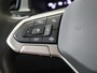 Volkswagen T-Roc 1.5 TSI Life | Parkeerassistent | Stoelverwarming | CarPlay | Elektrisch inklapbare buitenspiegels | Parkeersensoren | Adaptieve cruise control | Climate control |