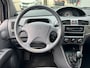 Hyundai Matrix 1.6i Dynamic - Airco I Sport velgen I PDC I Comfort pakket I Dakrail I APK 2027