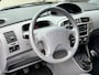 Hyundai Matrix 1.6i Dynamic - Airco I Sport velgen I PDC I Comfort pakket I Dakrail I APK 2027