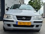 Hyundai Matrix 1.6i Dynamic - Airco I Sport velgen I PDC I Comfort pakket I Dakrail I APK 2027