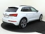 Audi Q5 55 TFSI e S edition Competition | SoH 98% | Panoramadak | Trekhaak | Head-up display | Lederen bekleding ‘Valcona’ | Bang & Olufsen | 360 camera | Parkeerassistent |