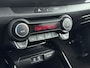 Kia Stonic 1.0 T-GDi ExecutiveLine 120PK handgeschakeld Apple carplay,Blis,Cruise Contr,Climate Contr,Camera A,Stoel+stuur verwarm