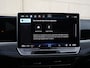 Volkswagen Passat Variant R-Line Edition 1.5 eHybrid 204 PK | Panoramadak | Trekhaak | 360 camera | Led Matrix | 19" inch velgen | Black style |