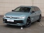 Volkswagen Passat Variant R-Line Edition 1.5 eHybrid 204 PK | Panoramadak | Trekhaak | 360 camera | Led Matrix | 19" inch velgen | Black style |