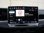Volkswagen Passat Variant R-Line Edition 1.5 eHybrid 204 PK | Panoramadak | Trekhaak | 360 camera | Led Matrix | 19" inch velgen | Black style |