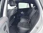 Mercedes-Benz EQA 250 Business Solution AMG 67 kWh 191PK | Schuif-/Kanteldak | Stoelverwarming | 360 Graden Camera | Navigatie | Apple CarPlay & Android Auto