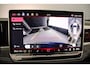Volkswagen Passat Variant R-Line Edition 1.5 TSI eHybrid 272pk DSG Automaat Trekhaak, Panoramadak, Black style, 360 camera, Elektrische achterklep, Adaptive cruise control