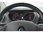 Renault Captur TCe 90 Intens | Trekhaak | AllSeason banden | Navigatie | Parkeersensoren