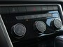 Volkswagen T-Roc 1.5 TSI 150 pk Style 7-DSG | Achteruitrijcamera | Cruise control adaptief | LED koplampen |