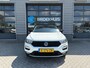 Volkswagen T-Roc 1.5 TSI 150 pk Style 7-DSG | Achteruitrijcamera | Cruise control adaptief | LED koplampen |