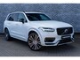 Volvo XC90 2.0 T8 Recharge AWD R-Design | Long Range | 7 Zits | Adaptieve Cruise Control | Panoramadak | Head-Up Display | 22" Velgen | Harman Kardon Audio | Stoel-/Stuurverwarming | Parkeercamera | Standkachel |