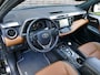 Toyota RAV4 2.5 Hybrid AWD | verwarmd stuur | leer | schuifdak | rondomzicht camera | all-season-banden