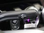 Mercedes-Benz B-klasse 200 AMG Line Panoramadak / Keyless / Nightpakket / Parkeercamera / Elektr. Trekhaak / Sfeerverlichting / Stoelverwarming