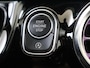 Mercedes-Benz B-klasse 200 AMG Line Panoramadak / Keyless / Nightpakket / Parkeercamera / Elektr. Trekhaak / Sfeerverlichting / Stoelverwarming