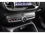 Volvo C40 Recharge Plus 69 kWh | Warmtepomp | Panoramadak | Achteruitrijcamera | Parkeersensoren | Keyless Entry | Elektrische Achterklep | Cruise Control Adaptief | BLIS | Navigatie | Apple Carplay | Android AutoDetectie | Stoel-/Stuurverwarming | Warmtepomp | Apple Carplay/Android Auto |