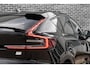 Volvo C40 Recharge Plus 69 kWh | Warmtepomp | Panoramadak | Achteruitrijcamera | Parkeersensoren | Keyless Entry | Elektrische Achterklep | Cruise Control Adaptief | BLIS | Navigatie | Apple Carplay | Android AutoDetectie | Stoel-/Stuurverwarming | Warmtepomp | Apple Carplay/Android Auto |