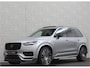 Volvo XC90 2.0 T8 Twin Engine AWD R-Design | 360 Camera | Panorama | Pilot-Assist | Head-Up | Memory | Keyless-Entry | 4-Zone Clima | Stoelverwarming V+A | Full-LED | Zonwering | Getint Glas | Zwarte Hemel | Dodehoek | Stuurverwarming |
