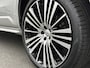 Volvo XC90 2.0 T8 Twin Engine AWD R-Design | 360 Camera | Panorama | Pilot-Assist | Head-Up | Memory | Keyless-Entry | 4-Zone Clima | Stoelverwarming V+A | Full-LED | Zonwering | Getint Glas | Zwarte Hemel | Dodehoek | Stuurverwarming |