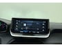 Peugeot 2008 1.2 Hybrid 145 Style | Cruise control | Schakelpadels | Parkeersensoren | Style velgen | Apple carplay | i-cockpit | Spraakbediening | Centrale deurvergrendeling