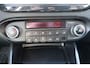 Kia Carens 1.6 GDi Super Pack Achteruitrijcamera/Navigatie/Stoel en Stuurverwarming/Parkeersensoren/Climate control/Bluetooth/Lederen interieur