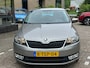 Skoda Rapid 1.6 TDI Greentech Elegance Businessline Navi Airco Cruise Telefoon NAP-Autopas