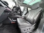 Skoda Enyaq iV 80 Warmtepomp Trekhaak Leder Adap.Demping Panoramadak Head-Up 360°Camera Navi 3-Zone Ecc Apple Carplay Android Auto Pdc Stoel+Achterbankverwarming Led-Matrix Lmv 21" Elek.Achterklep Memory 1.000KG Trekgewicht Dealeronderhouden Zeer Compleet