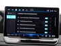 Volkswagen Tiguan Life automaat 1.5 e-Hybrid | Stoel- Stuur verw. | Trekhaak | 360 camera | dode hoek |
