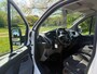 Ford Transit Custom 290 2.0 TDCI L2H1 Trend, EURO 6, AIRCO, Trekhaak, drie zitplaatsen, GOED ONDERHOUDEN!