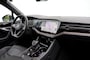 Volkswagen Touareg 3.0 TSI eHybrid PHEV 4 Motion - 381 pk **Pano / Trekhaak / IQ Light