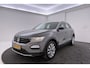 Volkswagen T-Roc 1.0 TSI Style Business | Climate Control | Stoelverwarming | CarPlay | PDC | 39000 KM! |