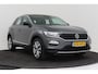 Volkswagen T-Roc 1.0 TSI Style Business | Climate Control | Stoelverwarming | CarPlay | PDC | 39000 KM! |